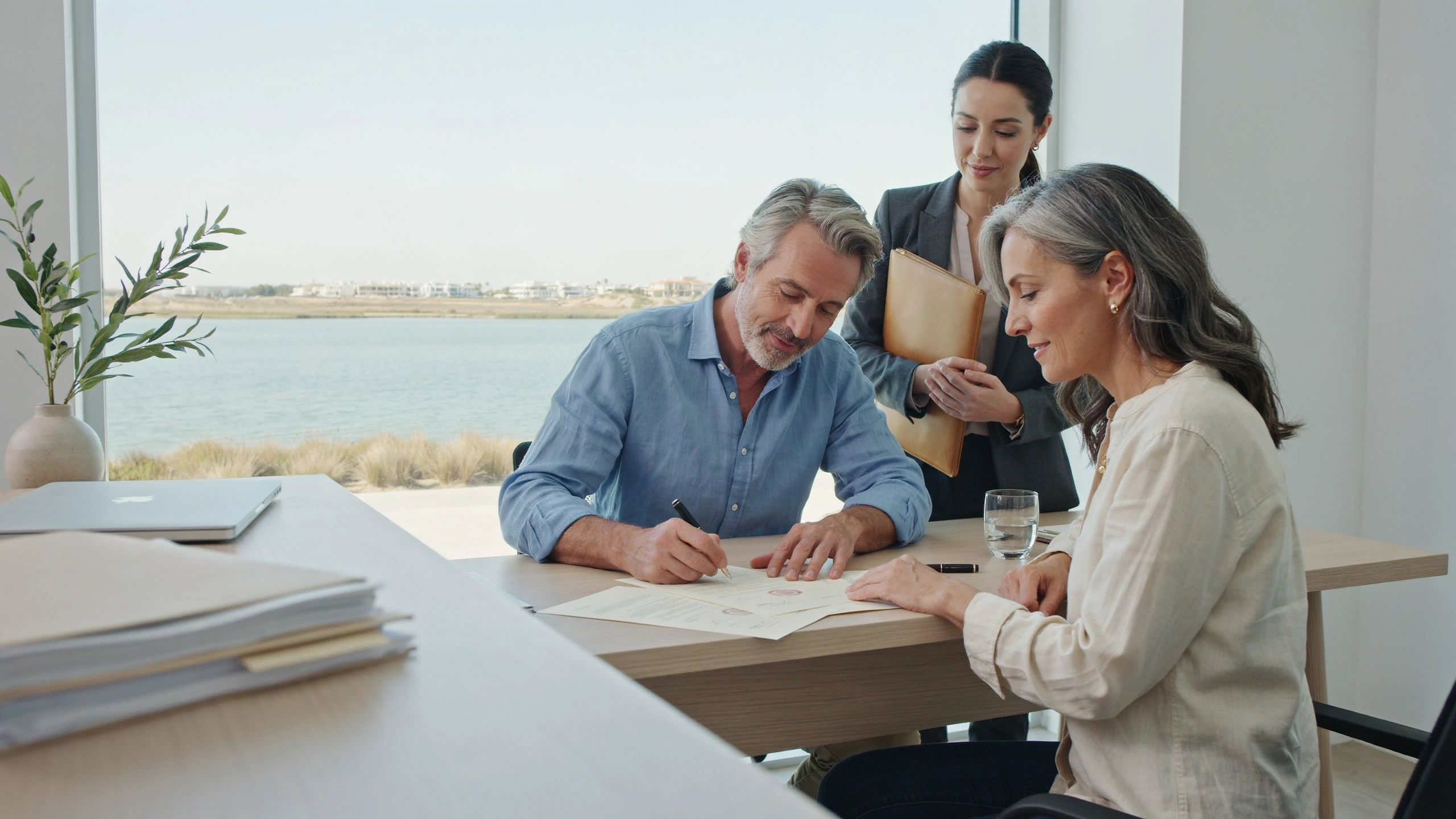 English-Speaking Notary in San Javier